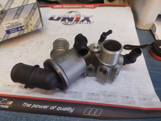 bontott FIAT BRAVA Termosztát