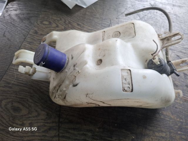 bontott FIAT BRAVA Ablakmosó Tartály