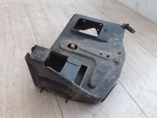 bontott FIAT BRAVA Akkumulátor Tartó