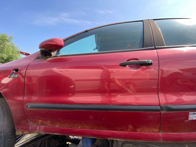 bontott FIAT BRAVA Bal első Ajtó (Üres lemez)