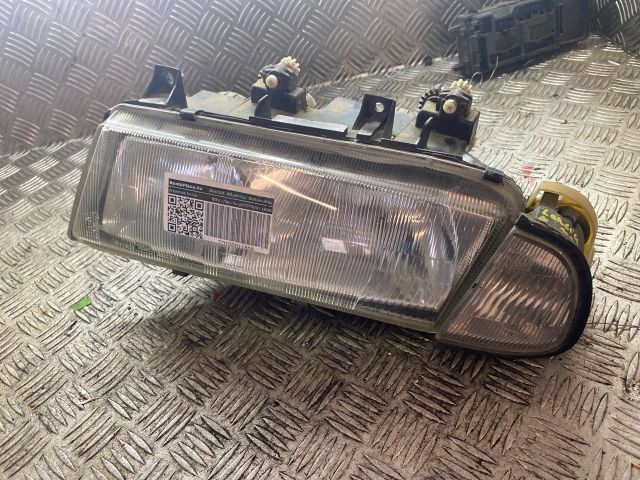 bontott FIAT BRAVA Bal Fényszóró