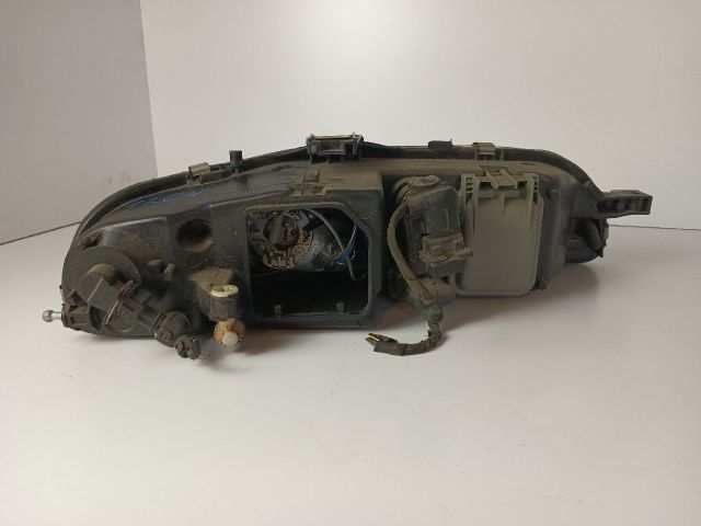 bontott FIAT BRAVA Bal Fényszóró