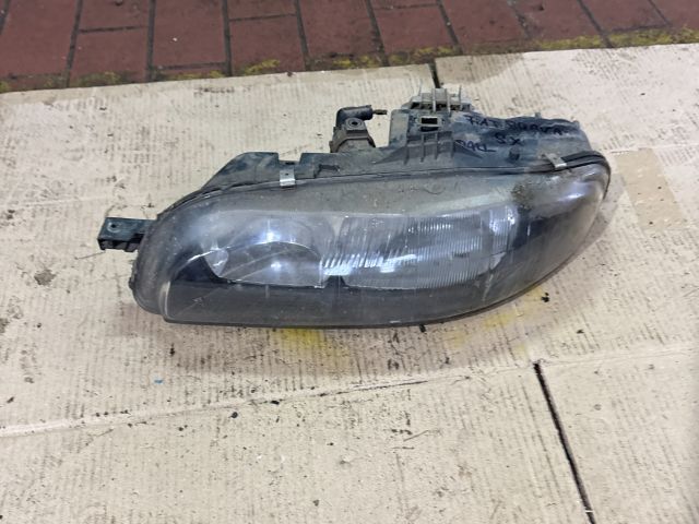 bontott FIAT BRAVA Bal Fényszóró