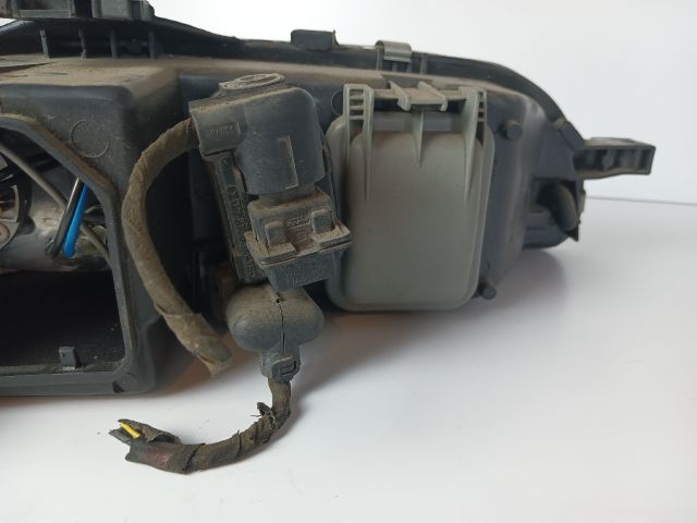 bontott FIAT BRAVA Bal Fényszóró