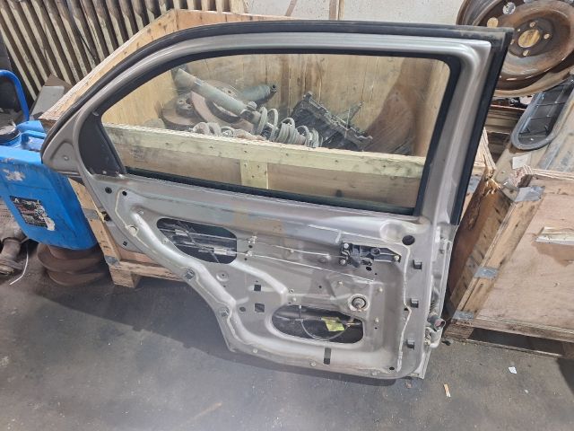 bontott FIAT BRAVA Bal hátsó Ajtó (Részeivel)