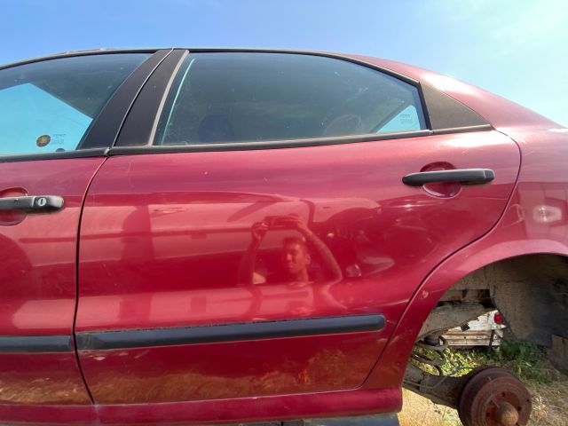 bontott FIAT BRAVA Bal hátsó Ajtó (Üres lemez)