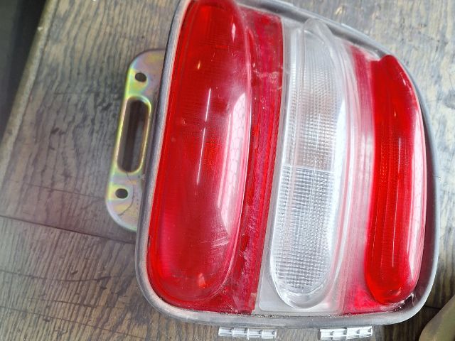 bontott FIAT BRAVA Bal Hátsó Lámpa