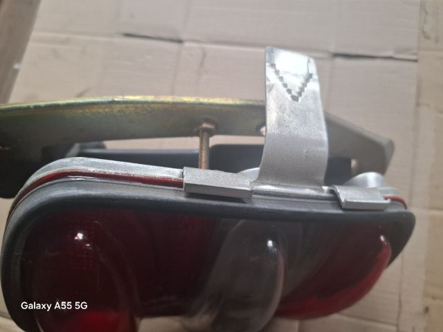 bontott FIAT BRAVA Bal Hátsó Lámpa