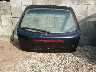 bontott FIAT BRAVA Csomagtérajtó (Részeivel)