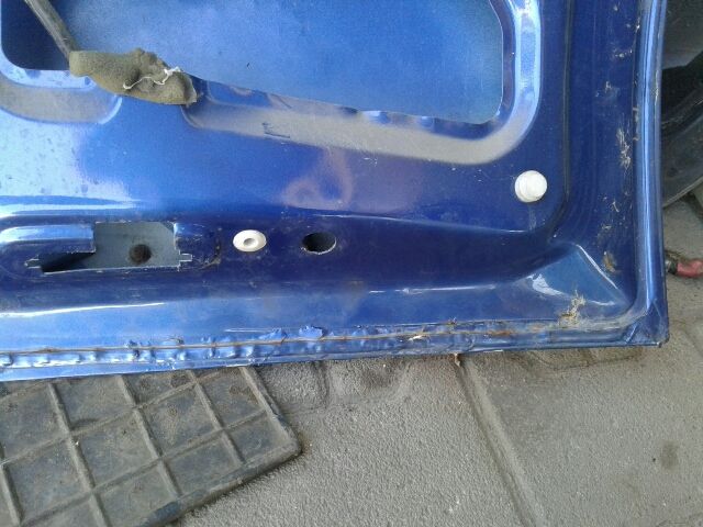 bontott FIAT BRAVA Csomagtérajtó (Üres lemez)