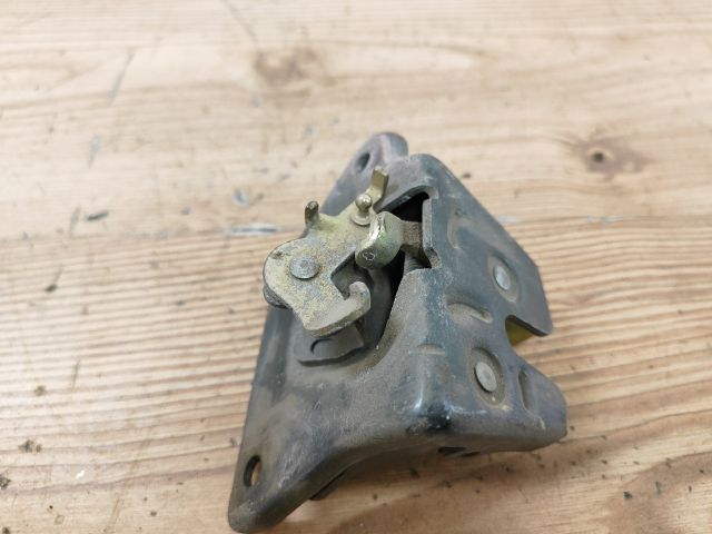 bontott FIAT BRAVA Csomagtérajtó Zárszerkezet