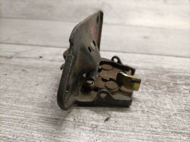 bontott FIAT BRAVA Csomagtérajtó Zárszerkezet