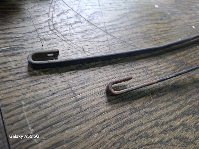 bontott FIAT BRAVA Első Ablaktörlő Kar