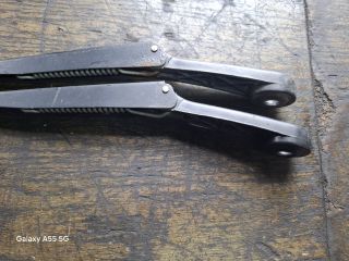 bontott FIAT BRAVA Első Ablaktörlő Kar