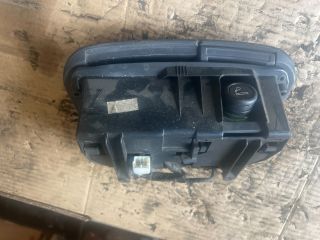 bontott FIAT BRAVA Első Hamutartó