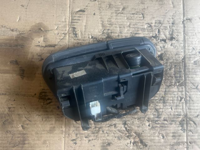 bontott FIAT BRAVA Első Hamutartó