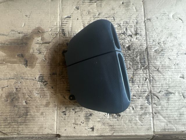 bontott FIAT BRAVA Első Hamutartó