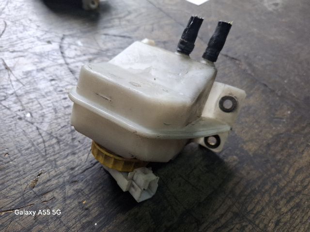 bontott FIAT BRAVA Fékfolyadék Tartály