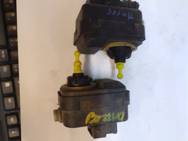 bontott FIAT BRAVA Fényszórómagasság Állító Motor (Pozíciófüggetlen)