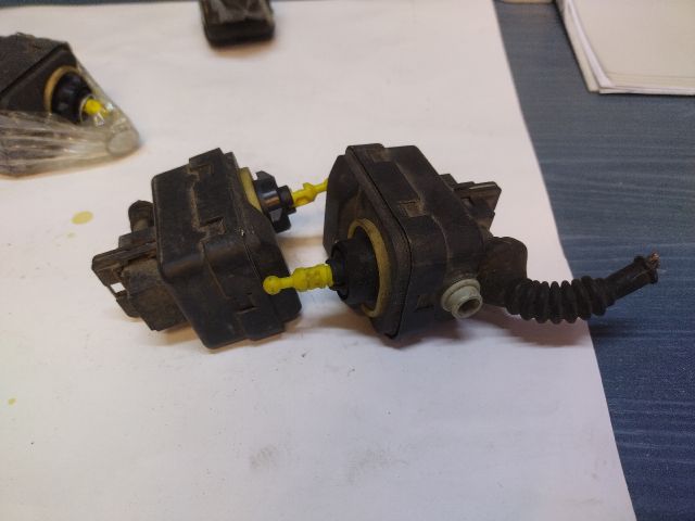 bontott FIAT BRAVA Fényszórómagasság Állító Motor (Pozíciófüggetlen)