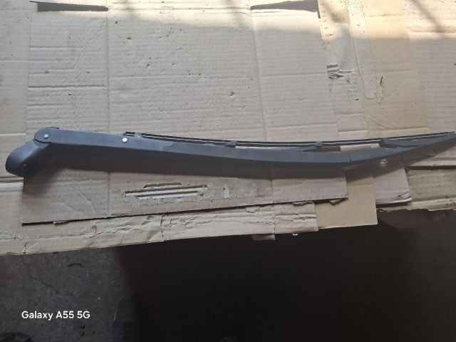 bontott FIAT BRAVA Hátsó Ablaktörlő Kar