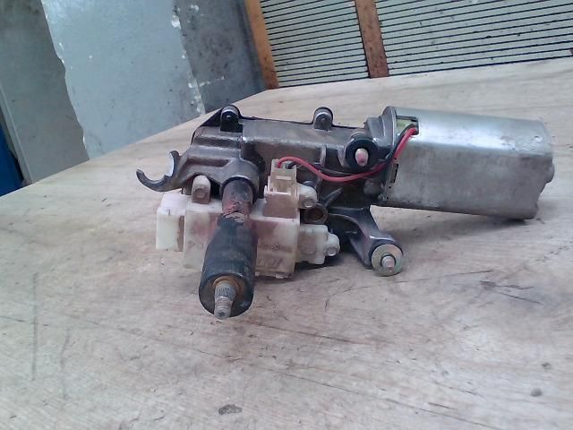 bontott FIAT BRAVA Hátsó Ablaktörlő Motor