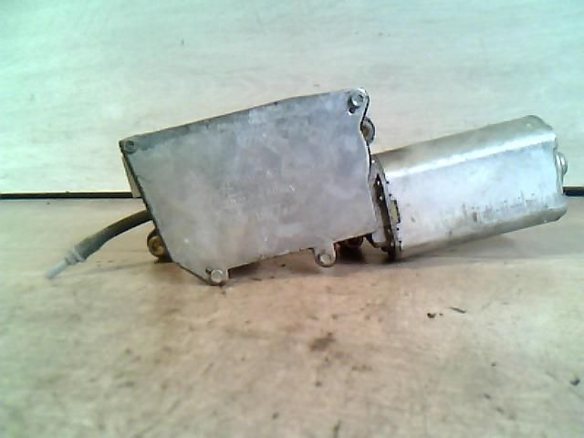 bontott FIAT BRAVA Hátsó Ablaktörlő Motor