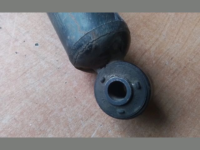 bontott FIAT BRAVA Hátsó Lengéscsillapító (Pozíciófüggetlen)