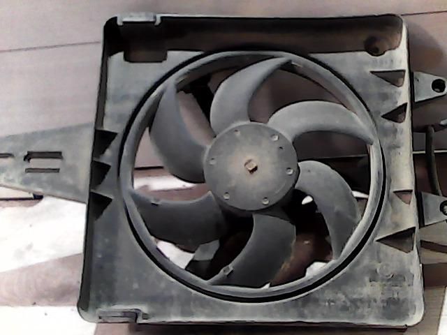 bontott FIAT BRAVA Hűtőventilátor Motor