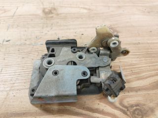 bontott FIAT BRAVA Jobb első Ajtózár