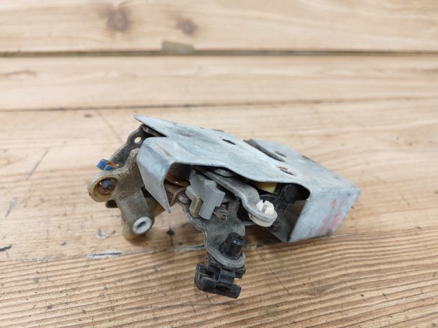 bontott FIAT BRAVA Jobb első Ajtózár