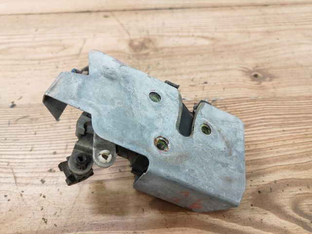 bontott FIAT BRAVA Jobb első Ajtózár