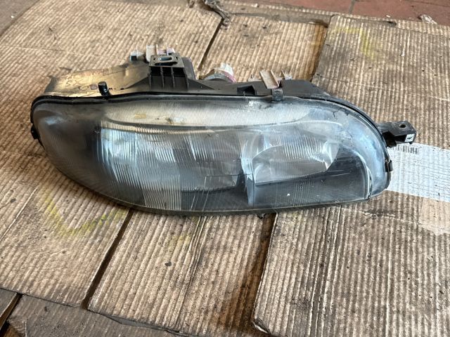 bontott FIAT BRAVA Jobb Fényszóró