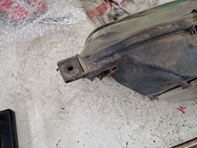 bontott FIAT BRAVA Jobb Fényszóró