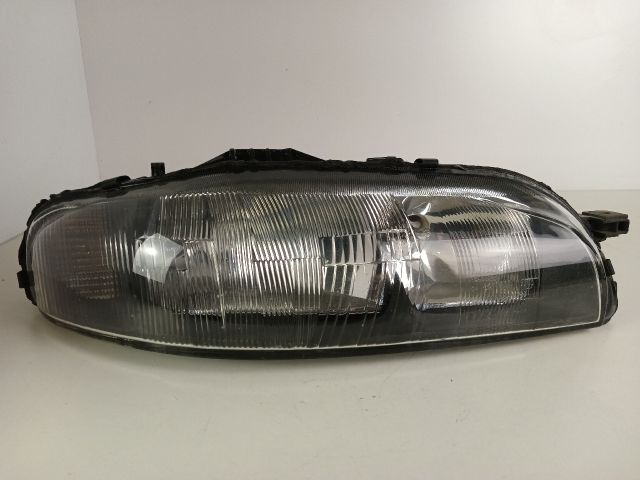 bontott FIAT BRAVA Jobb Fényszóró