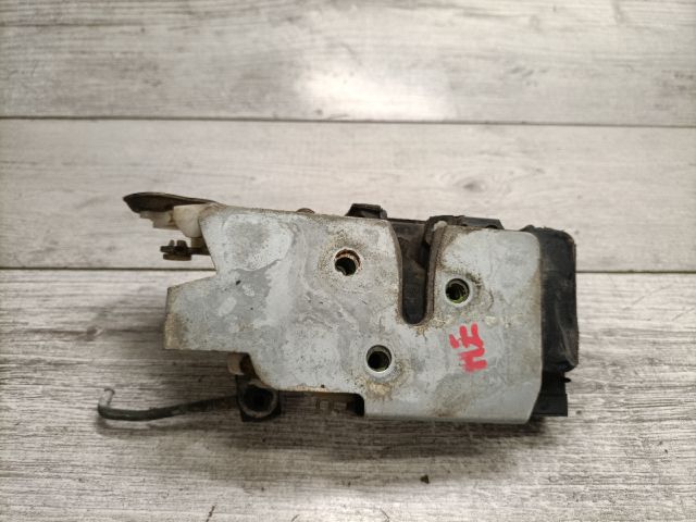 bontott FIAT BRAVA Jobb hátsó Ajtózár