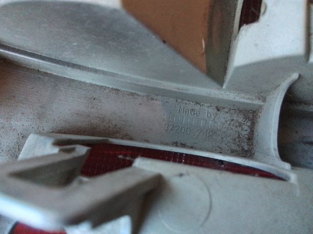 bontott FIAT BRAVA Jobb Hátsó Lámpa