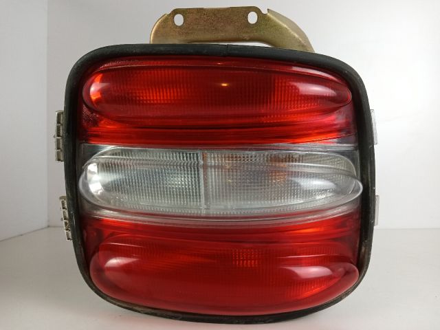 bontott FIAT BRAVA Jobb Hátsó Lámpa