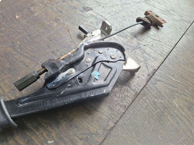 bontott FIAT BRAVA Kézifék Kar