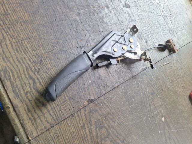 bontott FIAT BRAVA Kézifék Kar