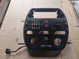 bontott FIAT BRAVA Középkonzol Keret