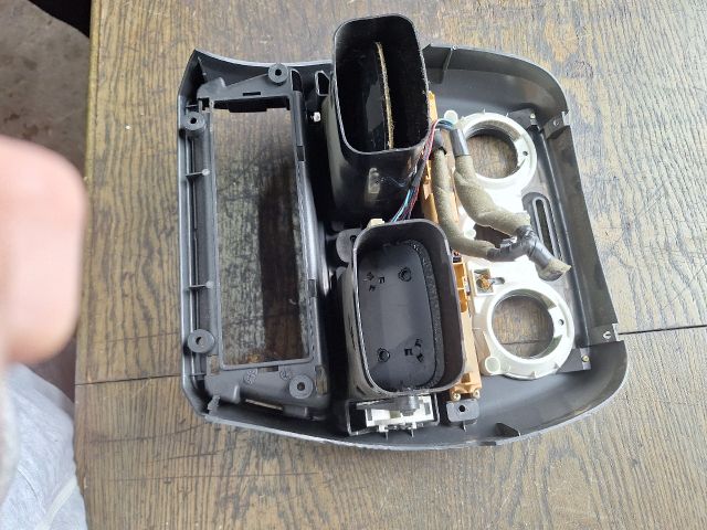 bontott FIAT BRAVA Középkonzol Keret