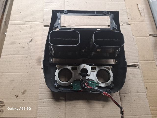 bontott FIAT BRAVA Középkonzol Keret