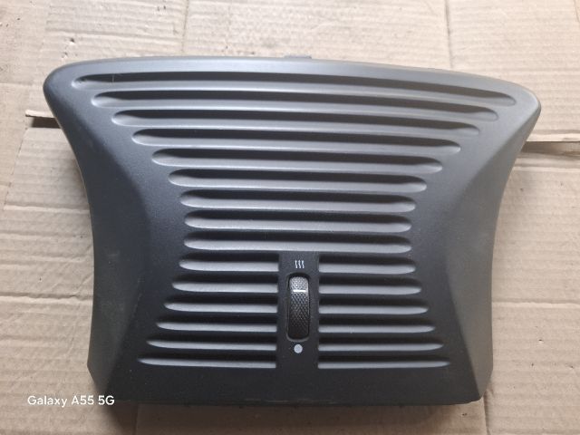 bontott FIAT BRAVA Középső Szellőző