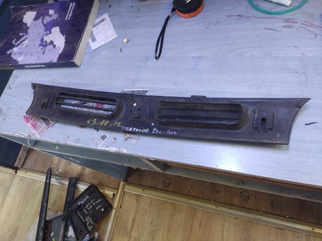 bontott FIAT BRAVA Motorháztető Díszrács