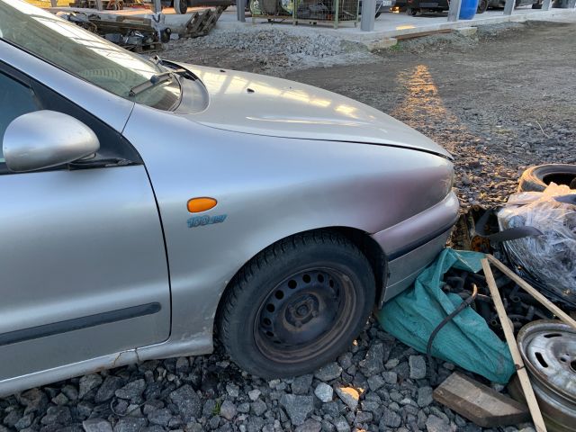 bontott FIAT BRAVA Motorháztető Zárszerkezet