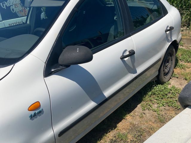 bontott FIAT BRAVA Motorháztető Zárszerkezet