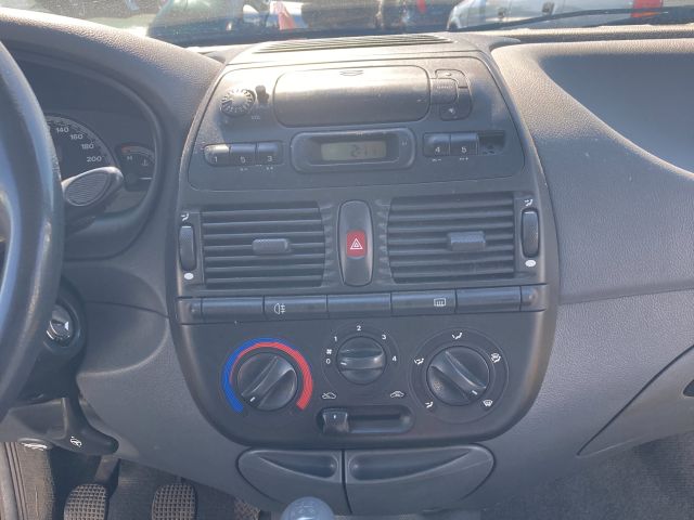 bontott FIAT BRAVA Motorháztető Zárszerkezet