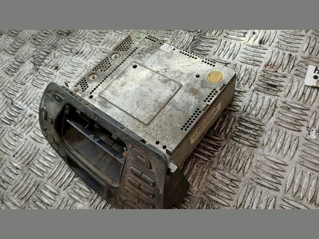 bontott FIAT BRAVA Rádió / CD