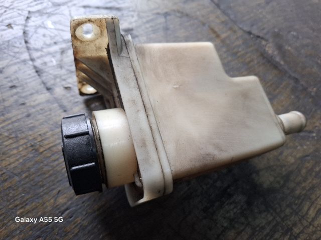 bontott FIAT BRAVA Szervóolaj Tartály